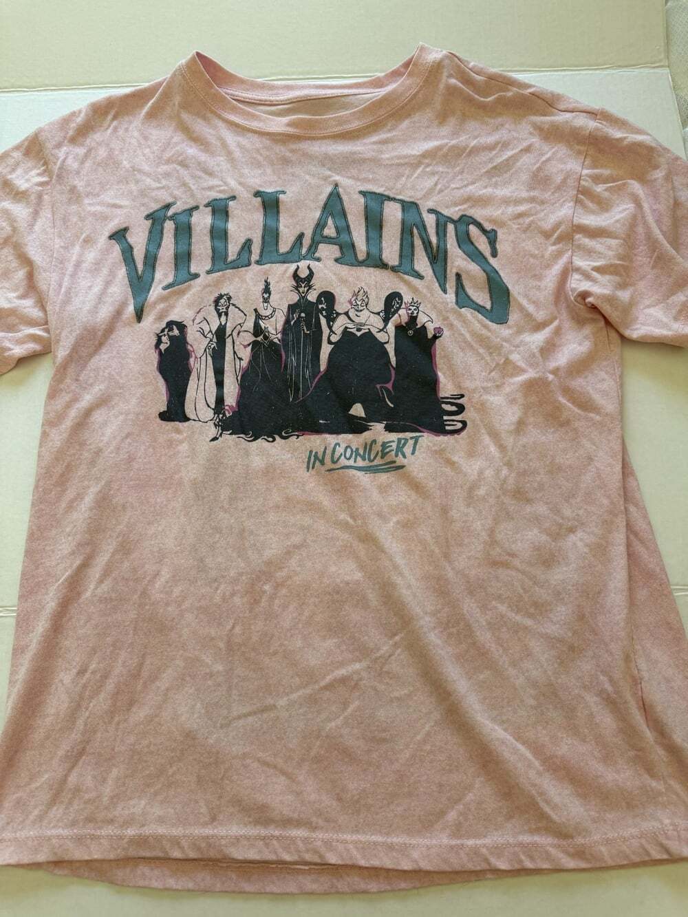Disney Villains Badder Than Ever Tour T Shirt Womens S Pink Maleficent Ursula